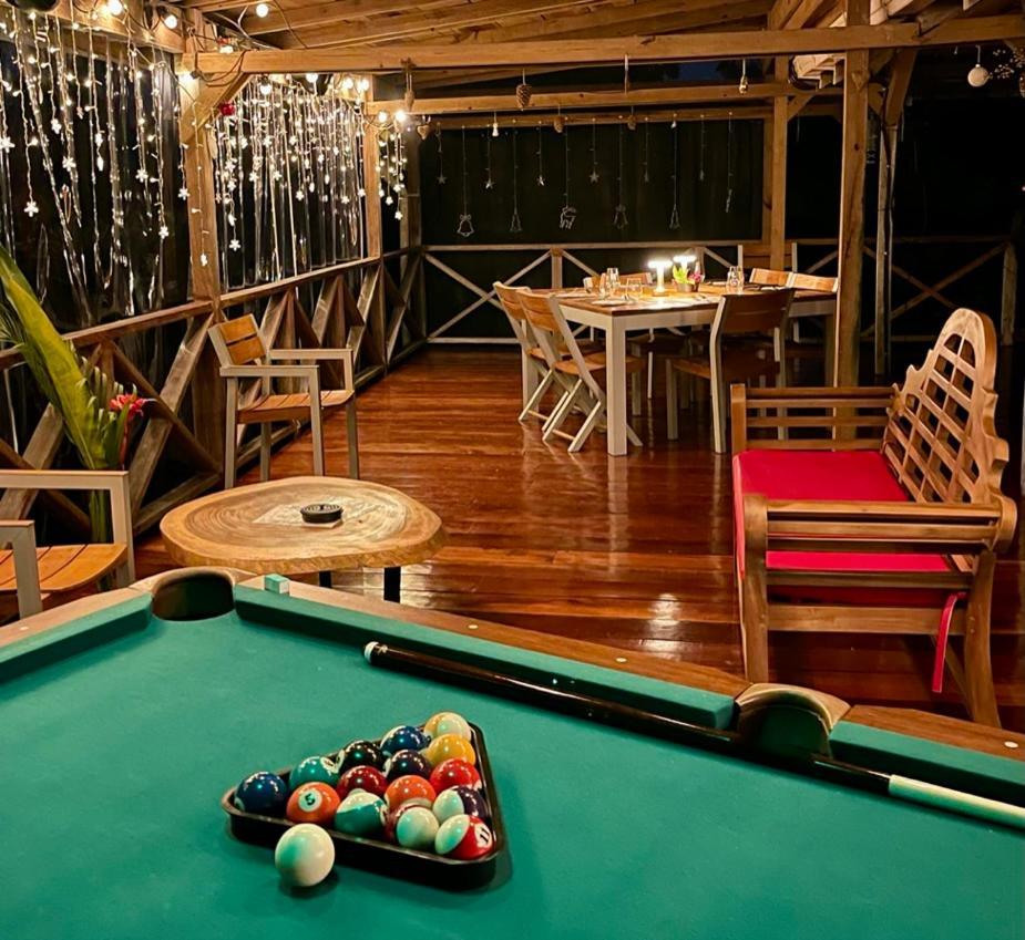 Eden Jungle Lodge Бокас-дель-Торо Экстерьер фото